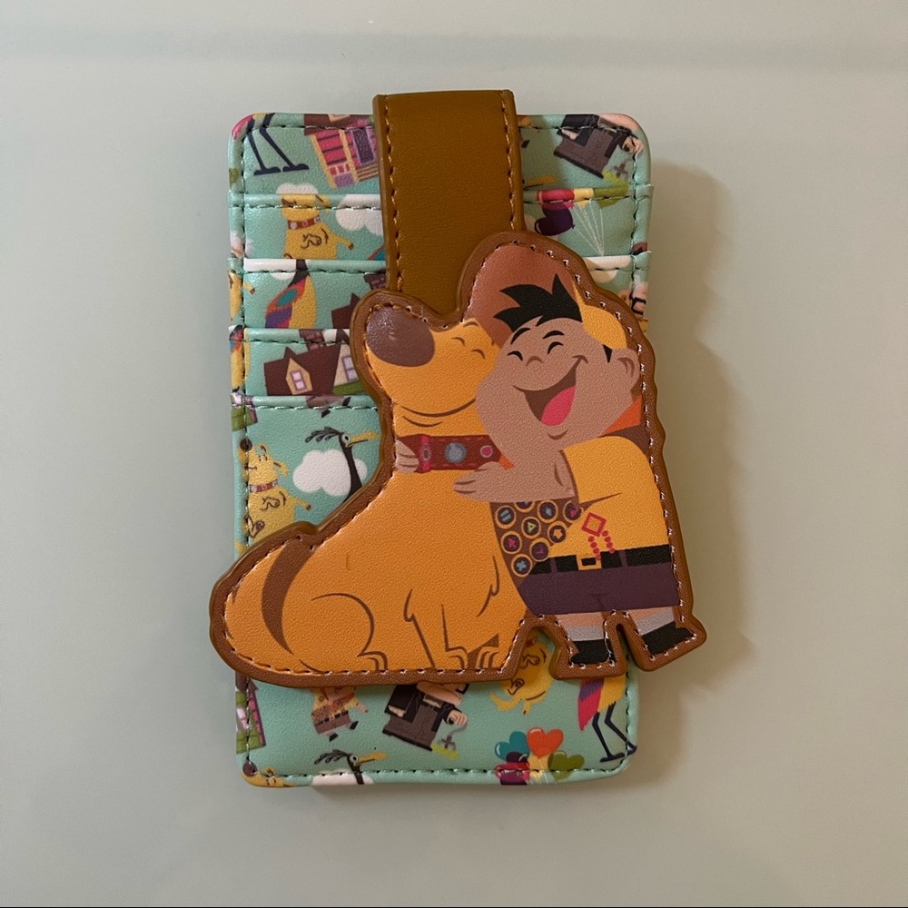 Loungefly Up Russell and Dug Cardholder